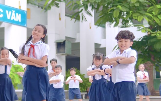 Giải mã sức hút của MV tựu trường đang khiến dân tình mê mệt