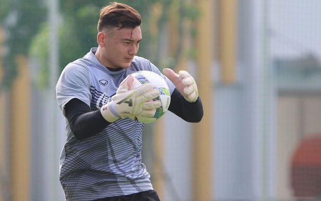 NHM tiếc nuối khi Văn Lâm bị thầy Park ‘bỏ rơi’