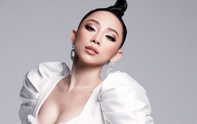 Tóc Tiên là nghệ sĩ Việt đầu tiên xác nhận biểu diễn trong đêm nhạc có Momoland và Monsta X