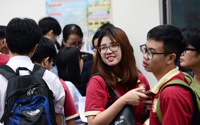 Bộ GD&ĐT sẽ vào cuộc nếu trường đại học hạ điểm chuẩn quá thấp