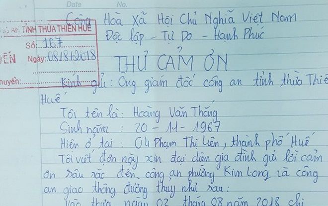 Cứu người phụ nữ nhảy cầu tự tử, CSGT Huế được dân viết thư cảm ơn
