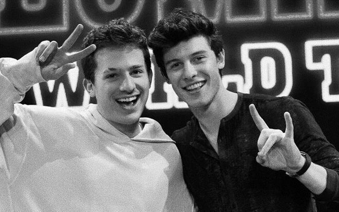 Một MV 'đam mỹ' từ Charlie Puth và Shawn Mendes: Tại sao không?