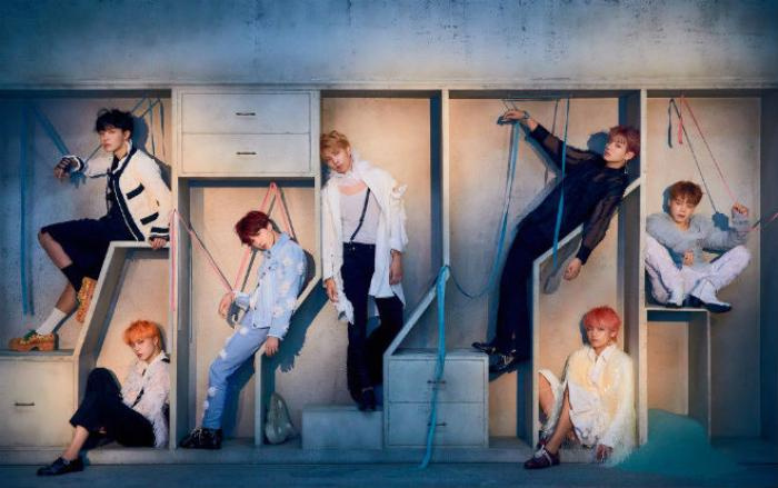 'Sau Fake Love, BTS không thể có bộ ảnh khá khẩm hơn sao?'