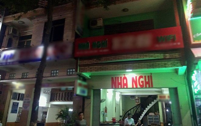Hoảng hồn phát hiện người đàn ông tử vong trong nhà nghỉ