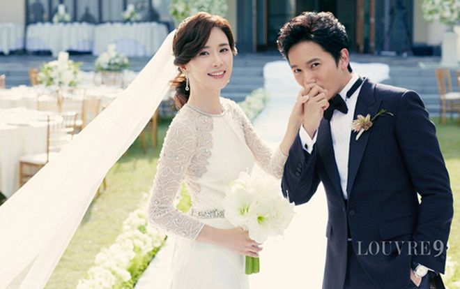 Vợ chồng Lee Bo Young và Ji Sung chuẩn bị đón em bé thứ hai sau 3 năm sinh con đầu lòng
