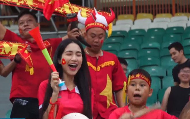 Công Phượng dự bị, Hòa Minzy thổi kèn cổ vũ Olympic Việt Nam