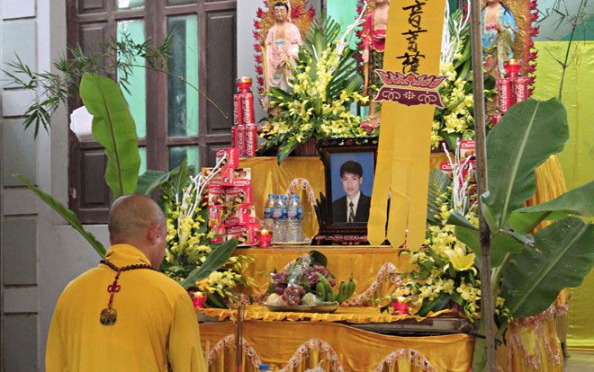 Công an phác họa chân dung kẻ sát hại 2 vợ chồng trong đêm ở Hưng Yên, nghi phạm khoảng 30 tuổi