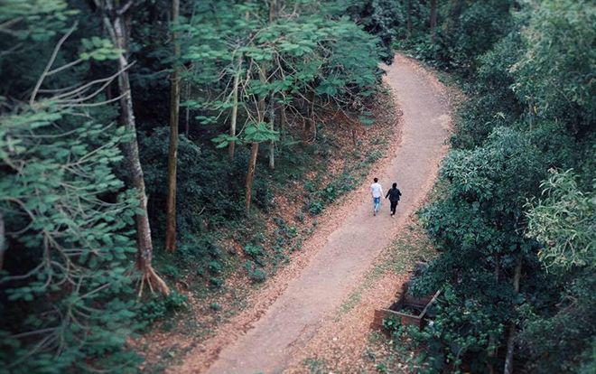 Đến ngay trường ĐH có khung cảnh đẹp tựa Châu Âu giữa lòng Hà Nội để chụp ngay album 1.000 kiểu ảnh sống ảo