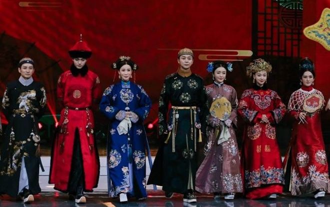 Click xem ngay 'Phú Sát Hoàng hậu' và 'Nhàn Phi' chia phe hát đối làm 'khuynh đảo' hậu cung