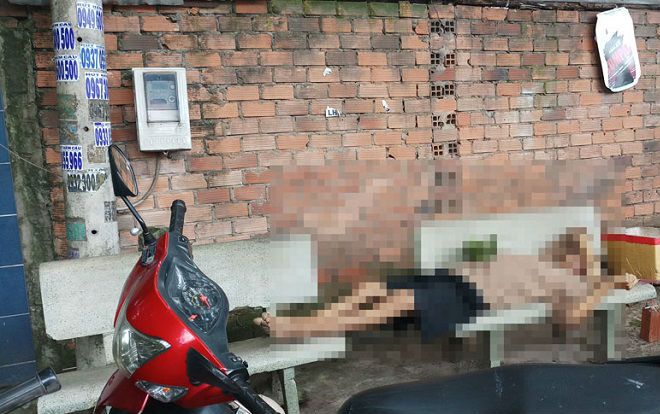 Tá hỏa phát hiện người đàn ông nằm tử vong trên ghế đá