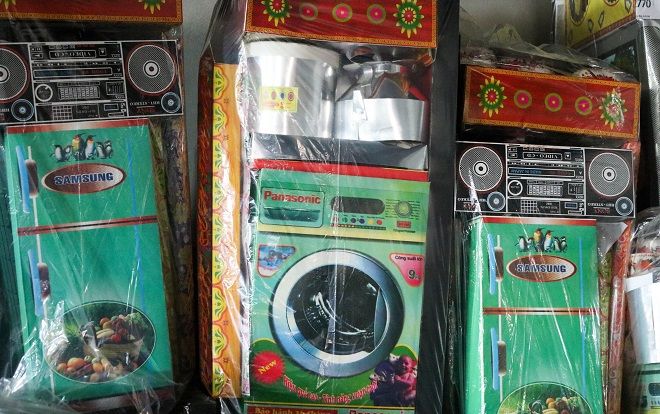 Đột nhập 'thủ phủ' vàng mã săn mốt 'hàng hiệu' cho người cõi âm tháng cô hồn