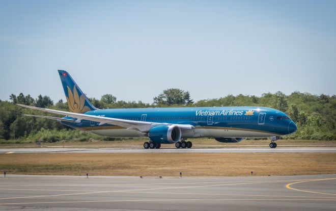 Vietnam Airlines tăng chuyến phục vụ người hâm mộ đến cổ vũ Olympic Việt Nam đá tứ kết ASIAD 2018