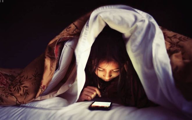 Bỏ ngay những thói quen sau đây nếu bạn không muốn làn da nhăn nheo, chảy xệ