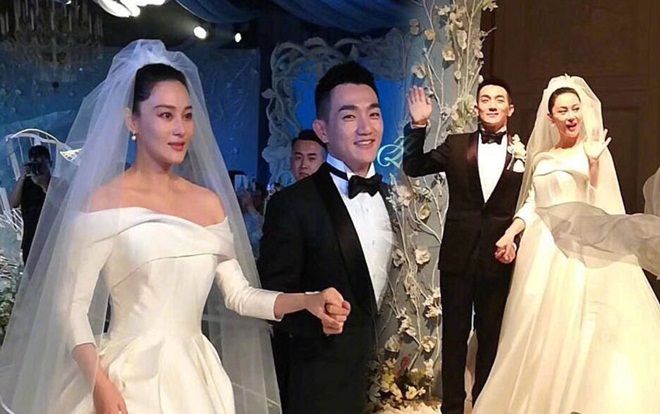 'Lý Mạc Sầu' Trương Hinh Dư khóc sụt sịt bên chồng 'soái ca' trong đám cưới cổ tích