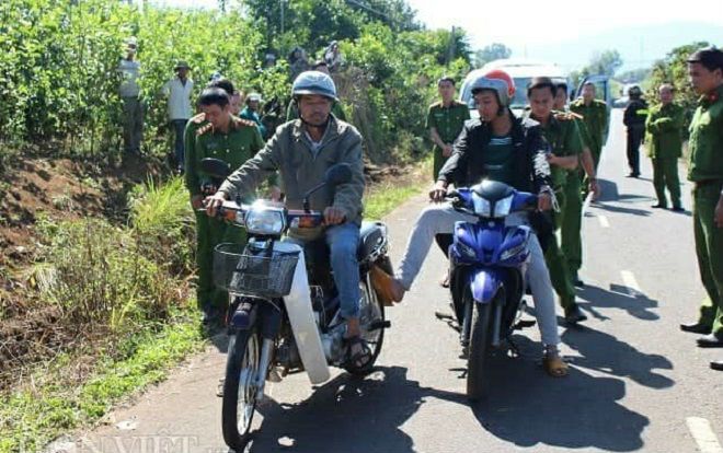 Đâm chết người rồi quay lại hiện trường giả danh cảnh sát hình sự nhiệt tình hỗ trợ đưa nạn nhân đi cấp cứu
