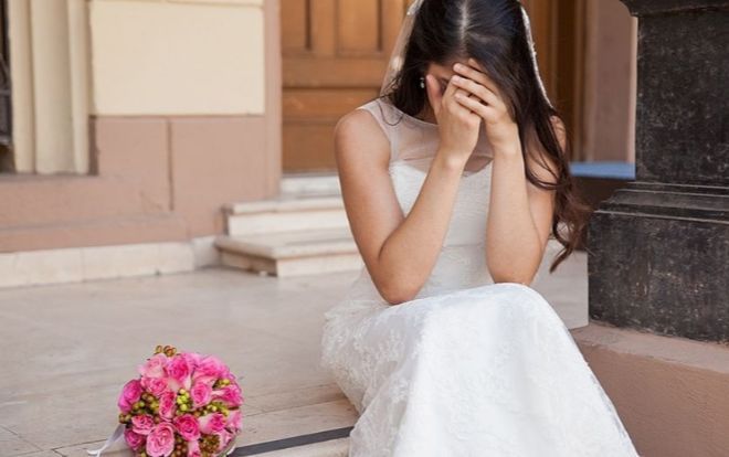 Nhận lời làm đám cưới giả, cô gái tá hỏa khi biết mình bị lừa kết hôn thật với người lạ