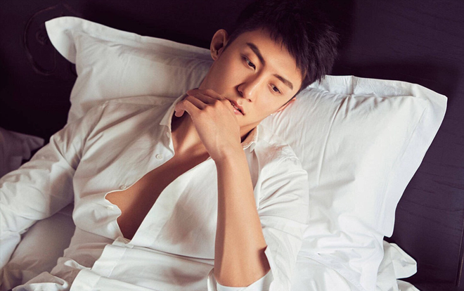 Hoàng Cảnh Du: Từ người mẫu vô danh đến chàng hoàng tử đam mỹ vạn người mê