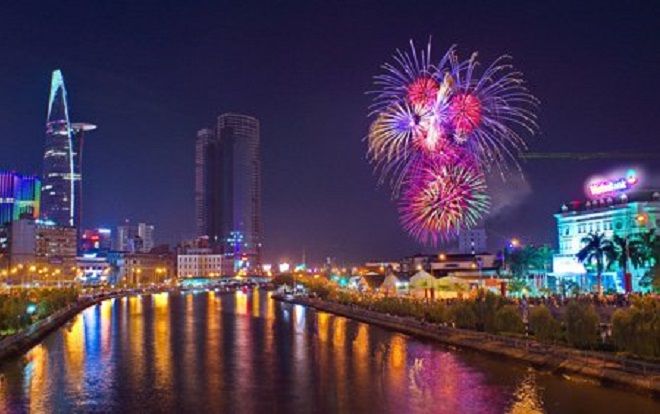 Những điểm bắn pháo hoa dịp Quốc khánh 2/9 không thể bỏ qua