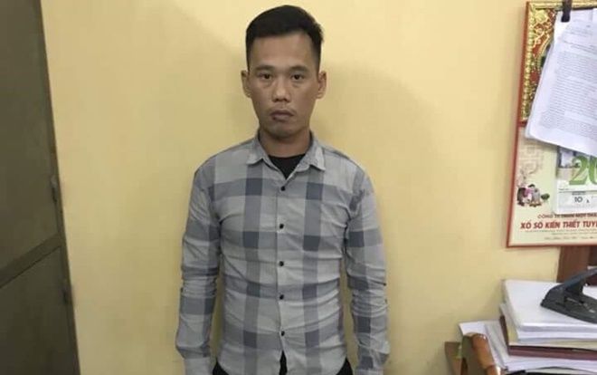 Khởi tố đối tượng cầm kéo đâm chết bạn nhậu vì vỗ mông vợ mình