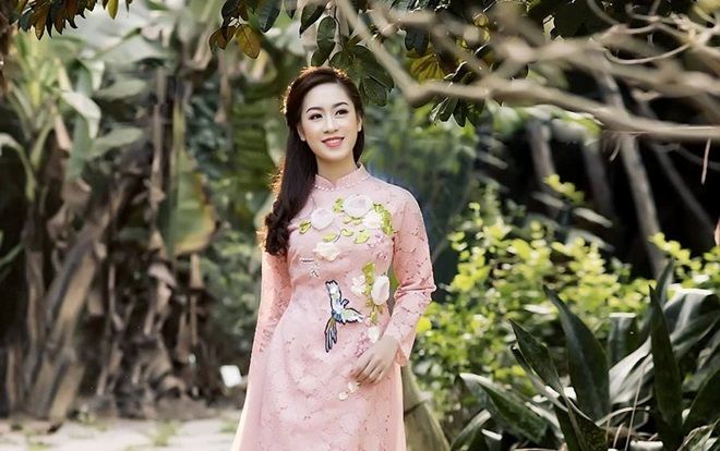 Gặp nàng thơ của Đại học Văn hóa Nghệ thuật Quân đội: Xinh như Hoa hậu và sở hữu giọng hát ngọt ngào