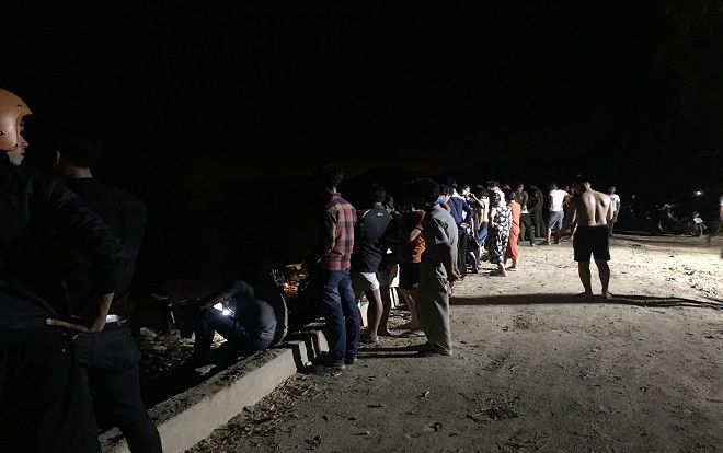 Ra sông mò hến, cha cùng con trai 10 tuổi chết đuối thương tâm