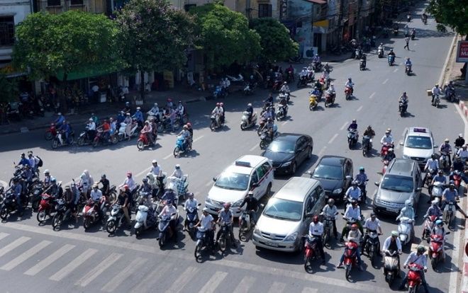 Trước ngày đón đợt lạnh đầu tiên trong năm, toàn miền Bắc nắng nóng 36 độ C