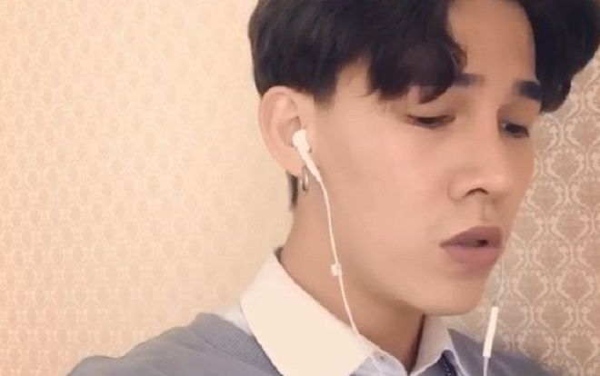 Cover 'Chạm đáy nỗi đau' phiên bản vuông, tròn, tam giác, anh chàng khiến bao người hoang mang tột độ