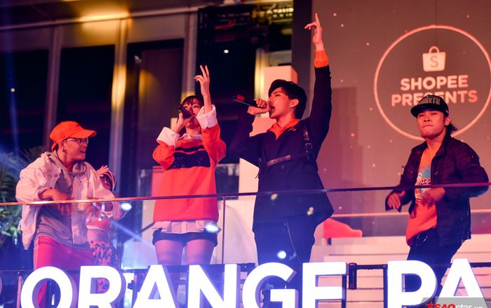 Min, Erik diện sắc cam nổi bật, cháy hết mình trong đêm tiệc của Shopee