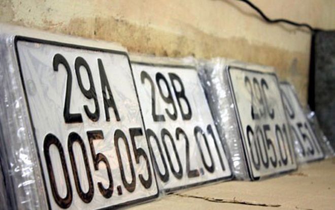 Ý nghĩa bất ngờ ít người biết của dấu chấm trên biển số xe 5 số