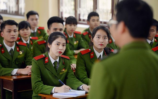 Tin cực hot: 9 trường quân đội vừa thông báo tuyển sinh bổ sung hơn 50 chỉ tiêu