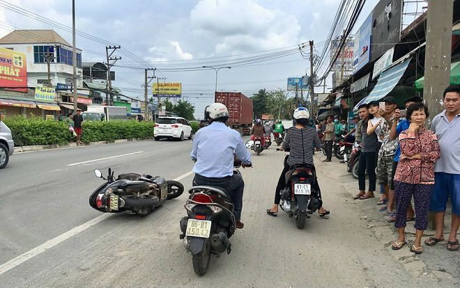 Va chạm với container, thanh niên 28 tuổi bị cán tử vong thương tâm trên quốc lộ