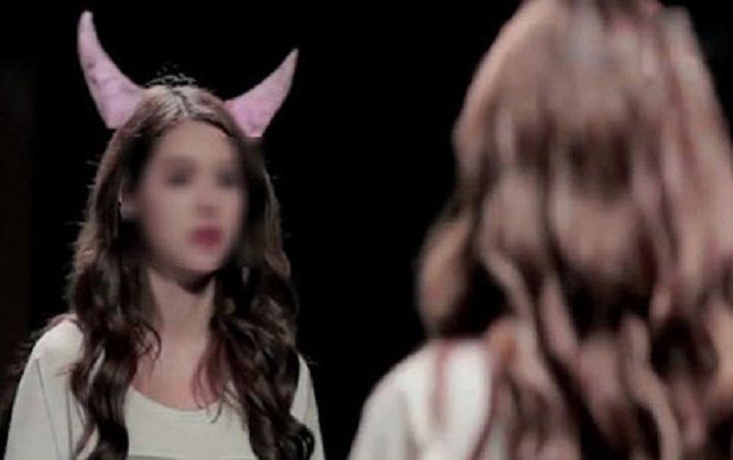 Bị cắm 8 'cái sừng' trong 4 năm chờ người yêu đi du học, cô gái đăng đàn than thở ai ngờ dân mạng không thương còn mắng chửi