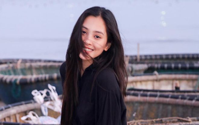 Cận cảnh nhan sắc nữ sinh dù để mặt mộc vẫn đẹp 'không phải dạng vừa' lọt vào Chung kết Hoa hậu Việt Nam