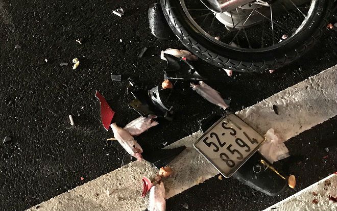 Tài xế ba gác bỏ trốn sau khi gây tai nạn khiến 2 mẹ con bị thương nặng