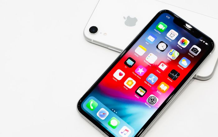 iPhone XS và XR vẫn hoạt động được ngay cả khi đã cạn sạch pin