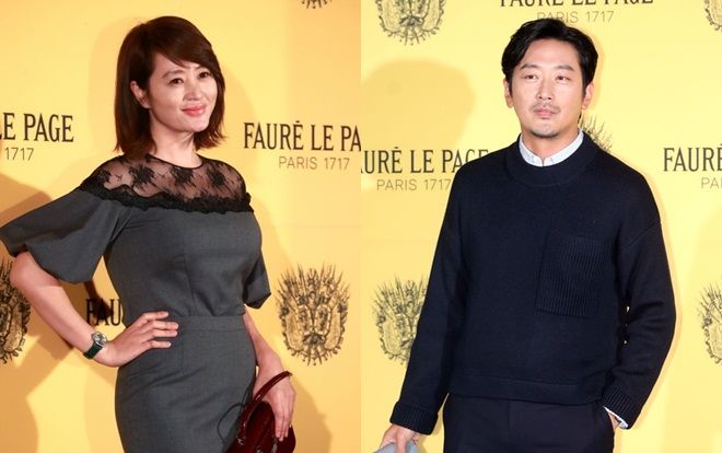 Sao 'Thử thách thần chết' Ha Jung Woo cùng 'chị đại' Kim Hye Soo tham dự sự kiện