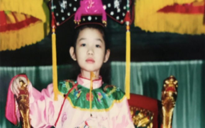 Cô gái gốc Việt ở Mỹ tránh bị bắt nạt nhờ giả làm công chúa