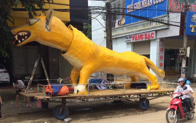 Linh vật Trung thu nhưng lại lai giữa chó và chồn khiến dân mạng vừa cười lăn lộn vừa đau đầu nghĩ tên