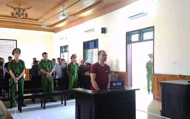 Sự hối hận muộn màng của người chồng đâm vợ tử vong vì ghen tuông