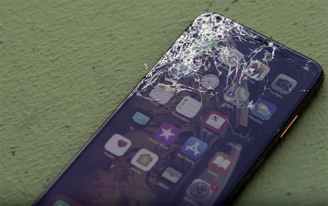Đọ độ bền của iPhone Xs và Xs Max qua thử nghiệm thả rơi, kết quả sẽ khiến bạn sửng sốt