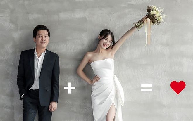 Vật bất ly thân được Trường Giang và Nhã Phương mang lên ảnh cưới