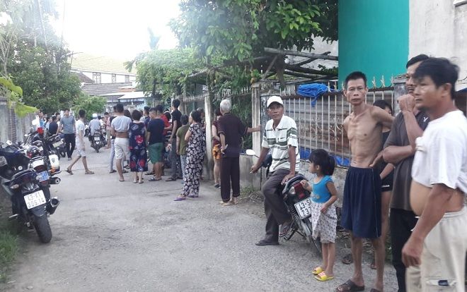 Hoảng hồn phát hiện xác người đàn ông chết bốc mùi trong căn nhà khoá trái cửa