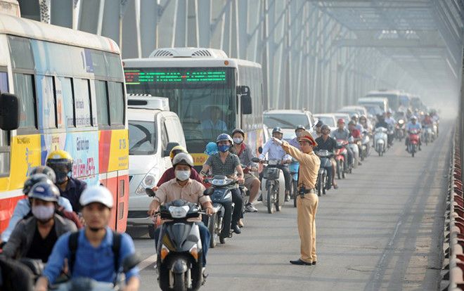 Chi tiết 20 tuyến phố Hà Nội cấm đường trong 2 ngày Quốc tang Chủ tịch nước