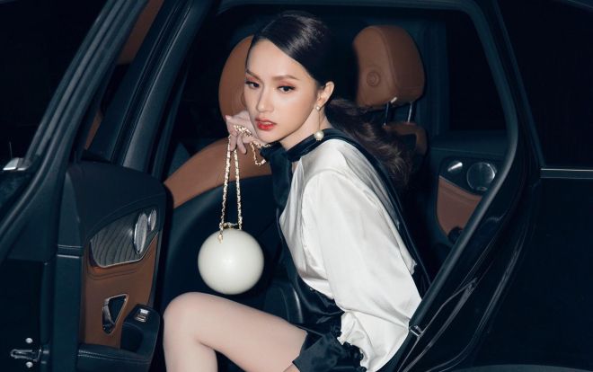 Xách túi hiệu độc - lạ, Hương Giang khiến fan tò mò bình bàn không ngớt