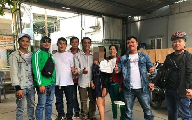 Từ Kiên Giang lên Đồng Nai xin việc làm, bé gái 13 tuổi bị người đàn ông lạ mặt bán vào quán cà phê trá hình