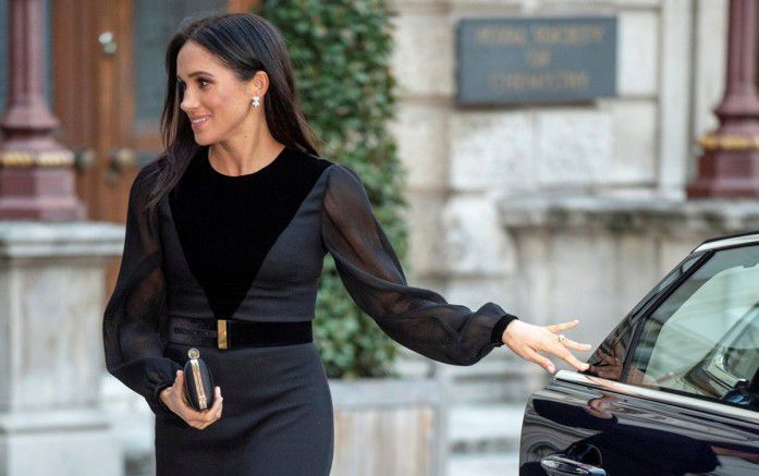 Chỉ với hành động này, Công nương Meghan được dân mạng khen nức nở