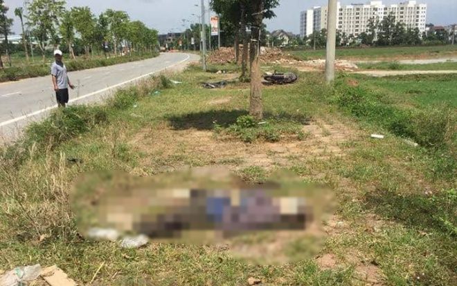 Phát hiện người đàn ông ngoại quốc tử vong ven đường Hà Nội