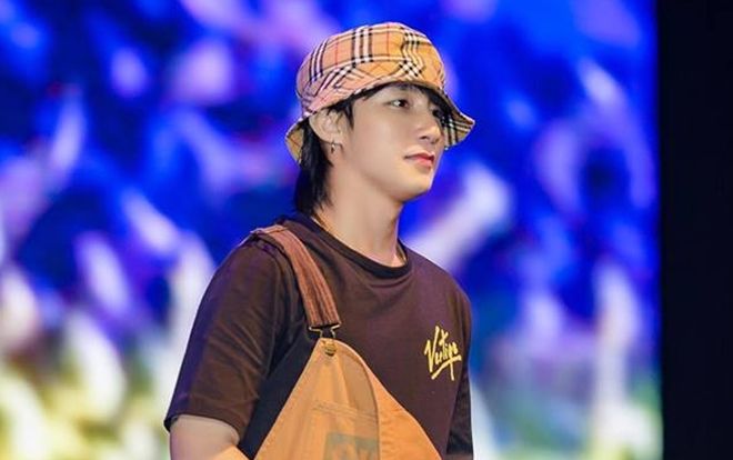 Sky đồng loạt 'kêu gào': 'Sơn Tùng ơi, có còn nhớ chăng 'lời hứa' về một Tour diễn xuyên Việt?'