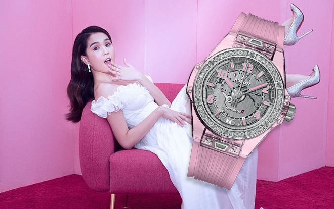 Đồng hồ tiền tỷ Ngọc Trinh vừa mua mừng sinh nhật có gì mà đắt đến vậy?