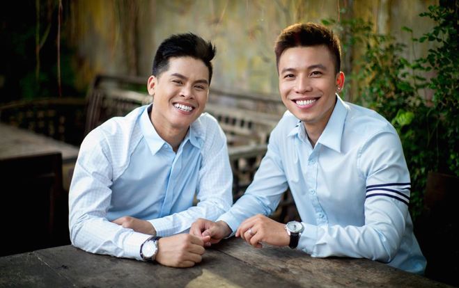 Người đồng tính buộc phải giỏi kiếm tiền. Điều này đúng hay sai?